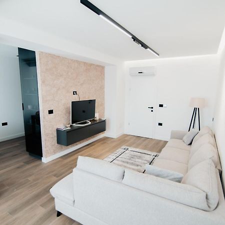 Froa Luxury Apartment เดบาร์ ภายนอก รูปภาพ
